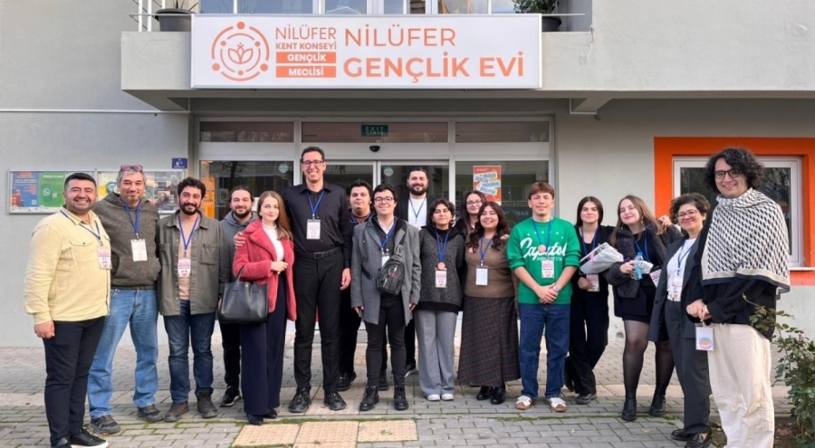 Nilüfer Kent Konseyi Gençlik Meclisi'nde eş başkanlar Ömer Faruk Söker ve Elif Varol oldu