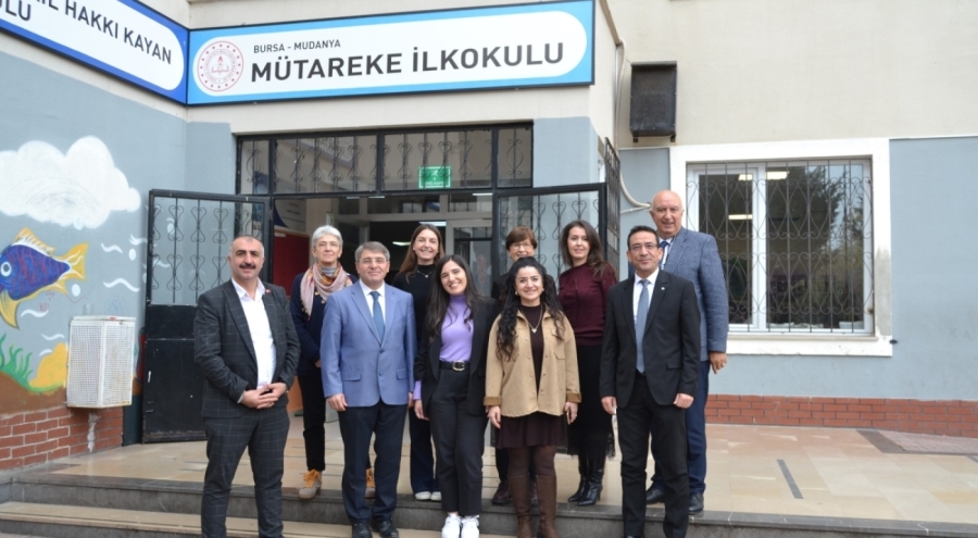 İtalyan öğretmenler Mudanya'da öğrencilerle bir araya geldi