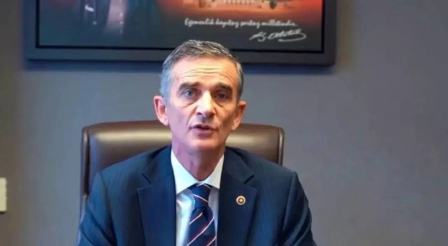 Dikbayır'dan Bakan Tekin'e: Nutuk okuyan öğrencisine 'İngiliz Kemal'i okuma' diyen öğretmeni sordu