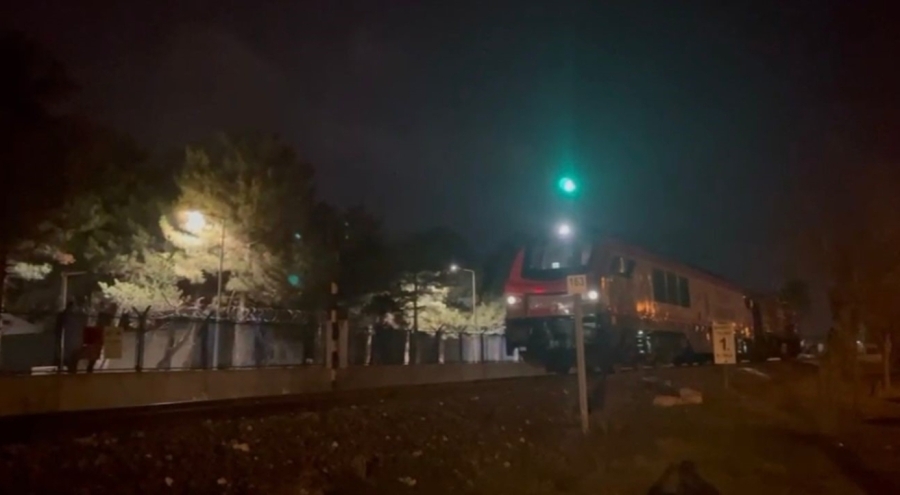 Lokomotifin çarptığı 16 yaşındaki genç hastanede yaşamını yitirdi