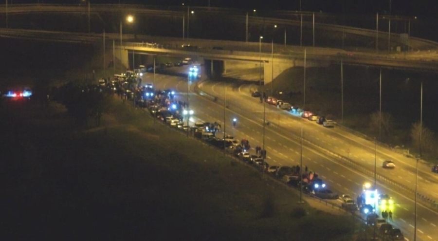 Otoyolda "drift buluşması"na baskın!