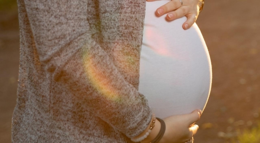 Doğum izni süresi 24 haftaya çıkıyor