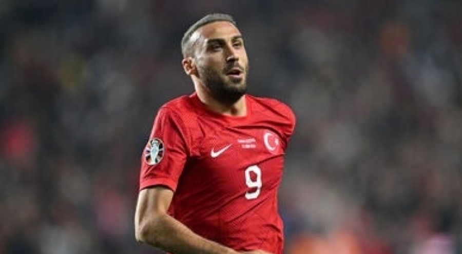 Fenerbahçe'de kadro dışı olan Cenk Tosun sessizliğini bozdu
