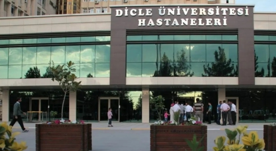 'Bıçak parası' iddiasıyla yargılanan doktora tahliye