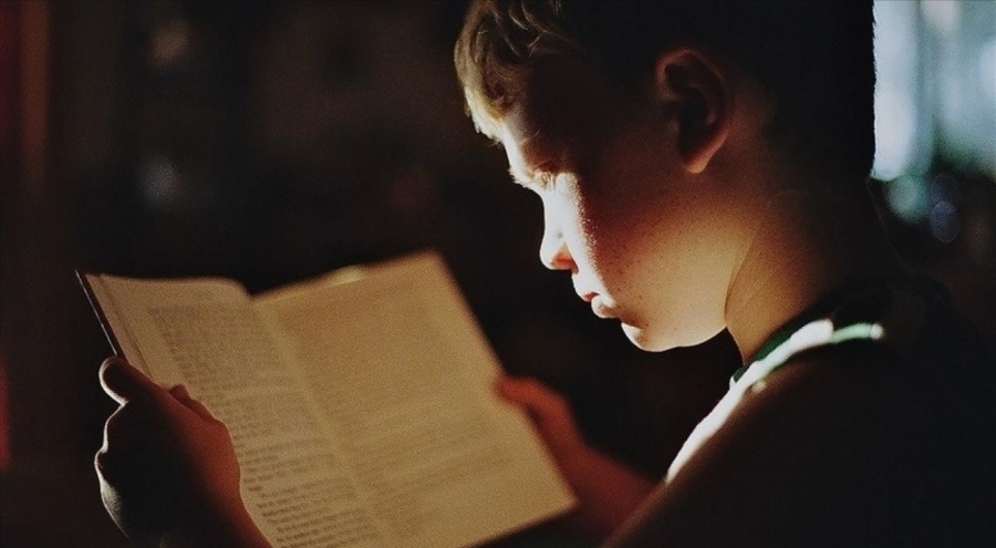 Uzmanlar, çocukların okuma alışkanlıkları ve dikkat süresinin azaldığı konusunda uyarıyor