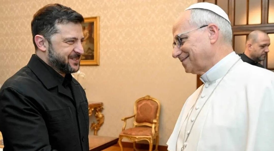 Papa 14. Leo, Ukrayna Devlet Başkanı Zelenski ile görüştü