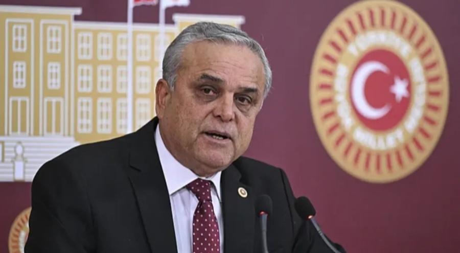 CHP Mersin Milletvekili Hasan Ufuk Çakır partisinden istifa etti
