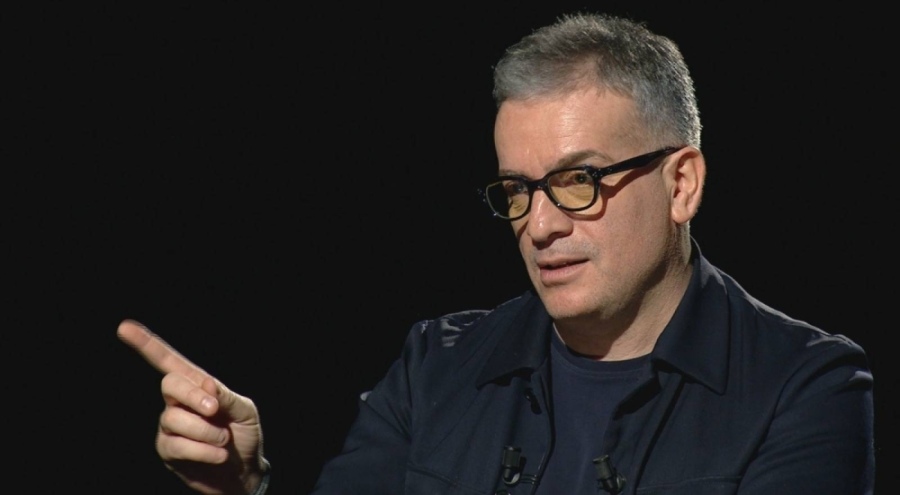 Murat Cemcir taburcu edildi