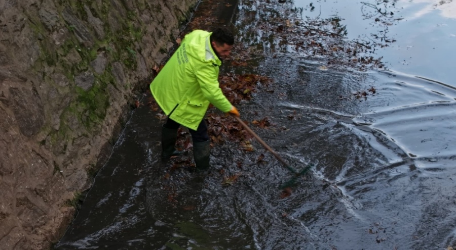 Gemlik Belediyesi, sağlıklı ve güvenli bir çevre için çalışmaları sürdürüyor