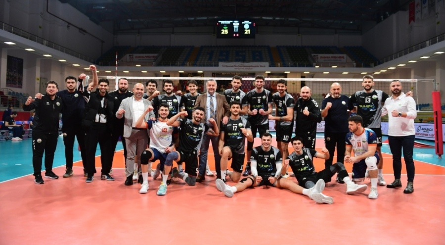 Osmangazi Belediyespor yoluna galip devam ediyor