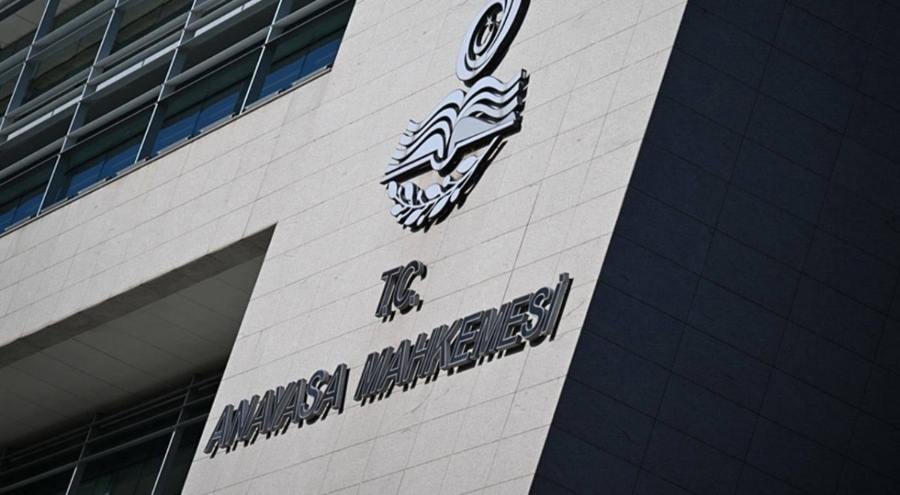 AYM'den 6 siyasi parti için karar: Resmi Gazete'de yayımlandı