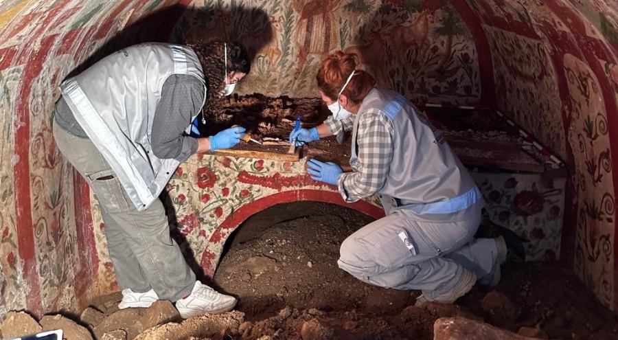 İznik'te tarihi keşif! Anadolu'nun tek 'Çoban İsa' figürü ortaya çıkarıldı