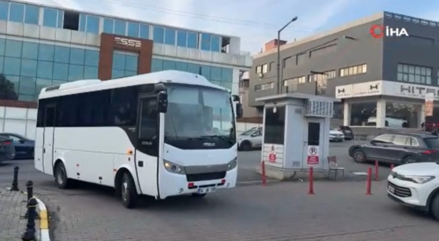 Gazeteci Mehmet Akif Ersoy ve 7 kişi Adli Tıp Kurumu'nda