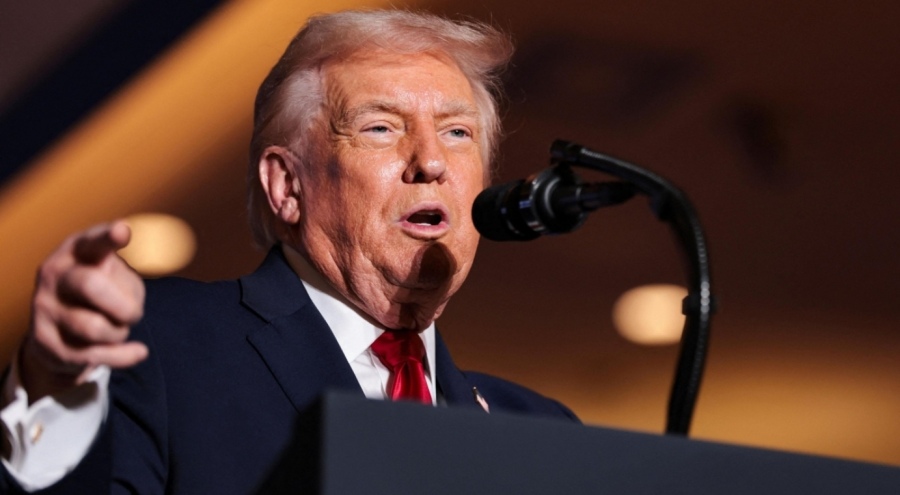 ABD Başkanı Donald Trump: CNN satılmalı