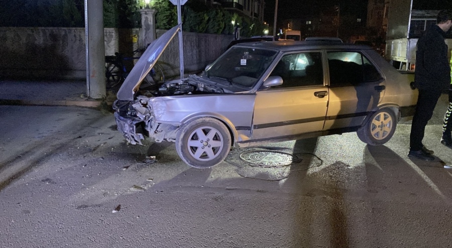 Bursa'da trafik kazası: 1 kişi yaralandı