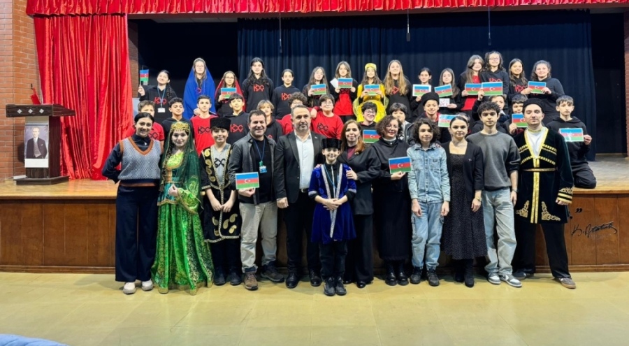 Bursalı öğrencilere Bakü'den mektup geldi