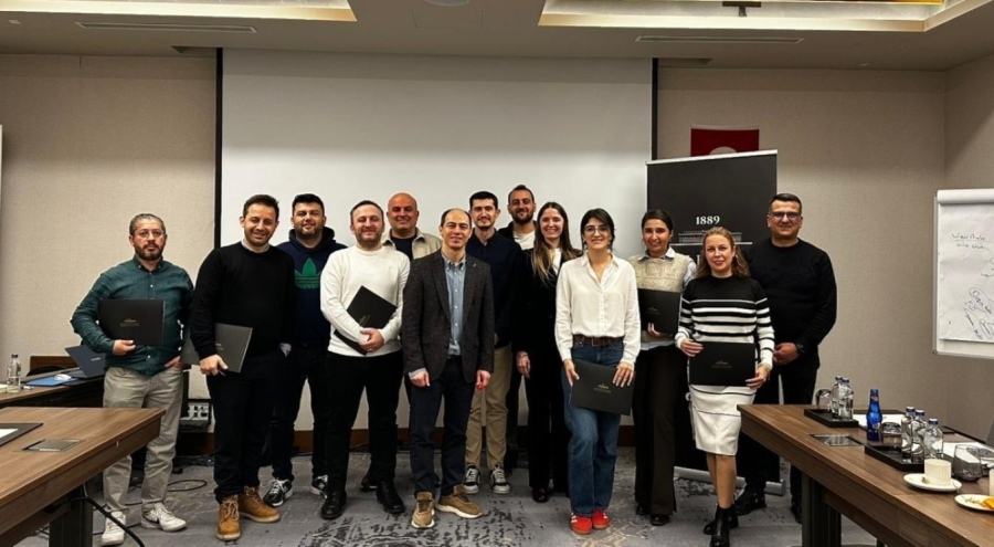 Bursa Business School, Stratejik Veri Analitiği ve İş Zekâsı Eğitim programına ev sahipliği yaptı