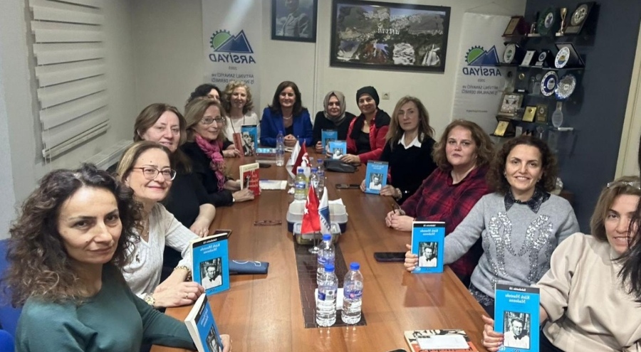 ARSİYAD Kitap Kulübü çalışmalarını sürdürüyor