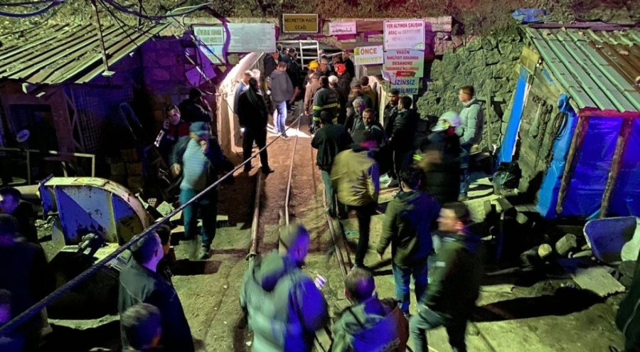 Maden ocağında gazdan etkilenen 5 işçi hastaneye kaldırıldı
