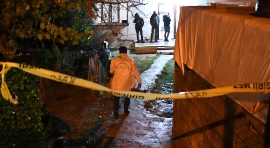 Adıyaman'da bir şahıs silahla eşi ile bacanağını öldürdü