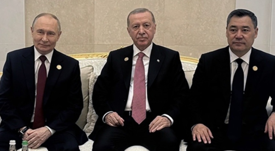 Cumhurbaşkanı Erdoğan, Putin ile bir araya geldi