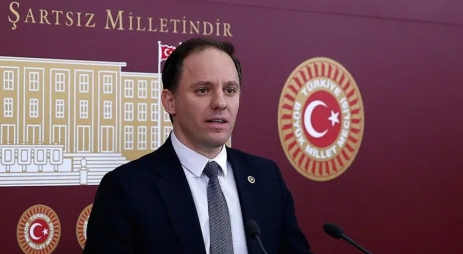 CHP'li Deniz Yavuzyılmaz: 'Usulsüz petrol taşımacılığı Türkiye'ye 1 milyar 471 milyon dolara mal oldu'