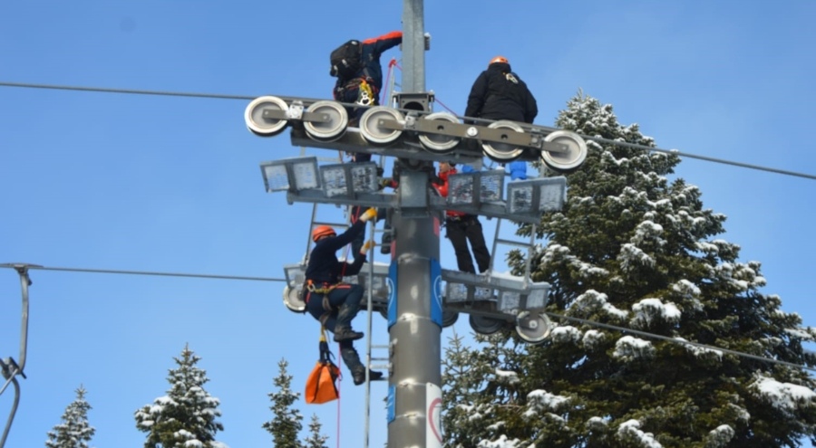 Uludağ'da gerçeğini aratmayan tatbikat