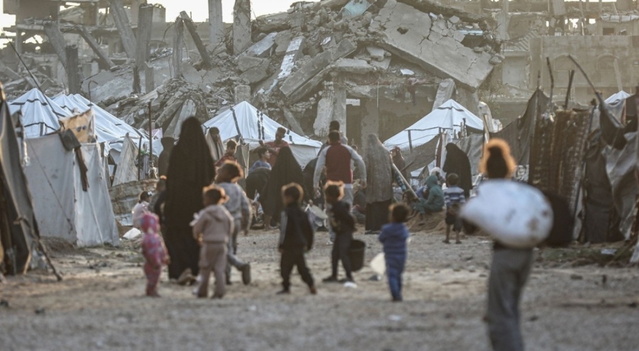İsrail ordusu, Gazze Şeridi'ni bombaladı