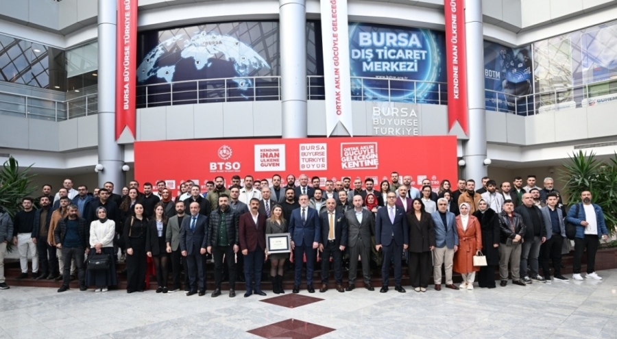 BTSO Yönetim Kurulu Başkanı İbrahim Burkay, Oda'nın yeni üyeleriyle bir araya geldi