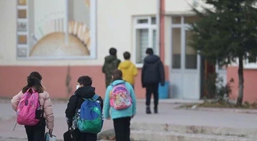 Bursa İl Milli Eğitim'den okullara yılbaşı talimatı: Kutlama ve çekilişlere yasak