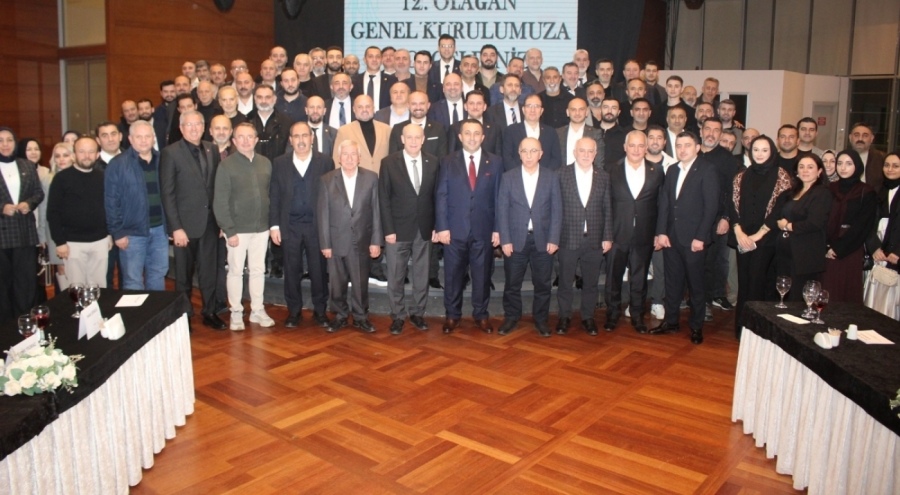 BEKSİAD 12. Olağan Genel Kurulu'nda Başkan Mehmet Bayezit güven tazeledi