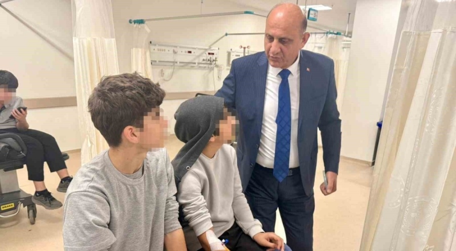 Doğum günü için dağıtılan çikolataları yiyen 10 öğrenci hastanelik oldu