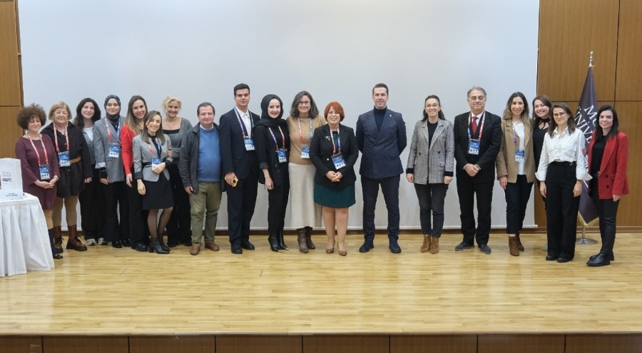 Mudanya Üniversitesi'nde ilk uluslararası bilimsel kongre gerçekleştirildi