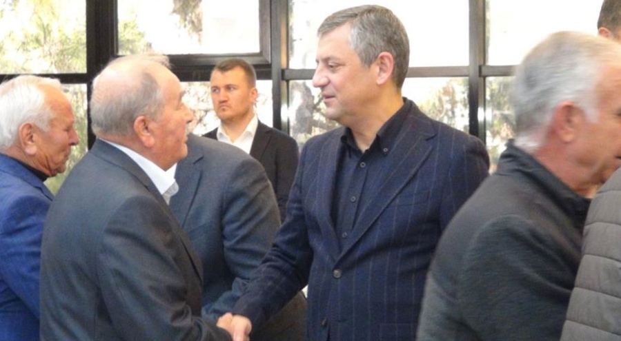 CHP lideri Özgür Özel, Gülşah Durbay'ın 3. gün taziyesine katıldı