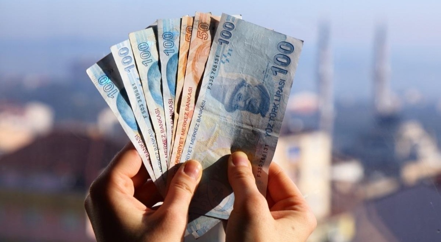 Borçlanacaklar dikkat: Asgari Ücret zammı öncesi kritik uyarı