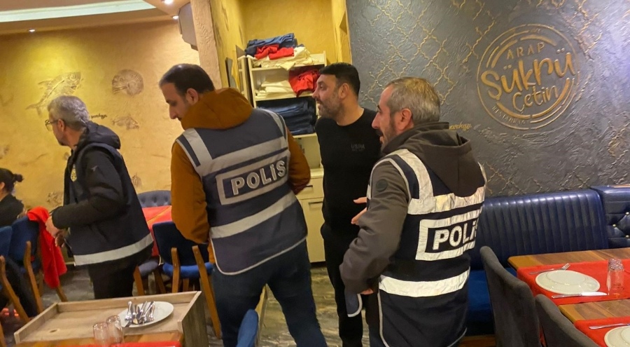 Bursa'da asayiş uygulaması: 3 ilçede eş zamanlı polis denetimi