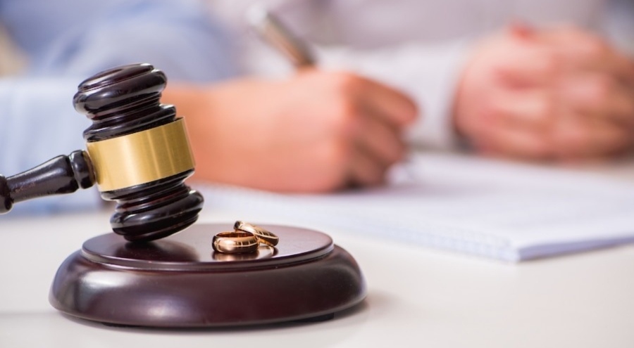 Boşanmanın maliyeti artıyor: Avukat ücreti 50 bin liradan başlıyor!