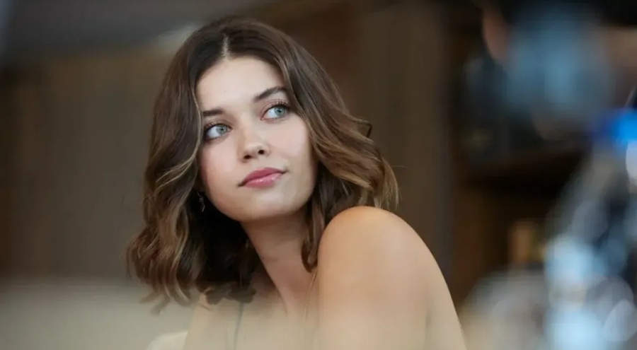 Afra Saraçoğlu'ndan sert tepki: 'Sorman bile çok ayıp'