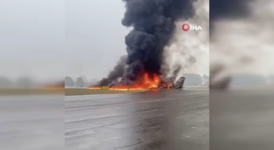 ABD'de havaalanına iniş yapan jet düştü