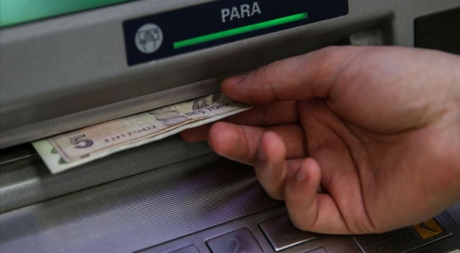 ATM'den para çekmede yeni dönem: Şube içi-şube dışı ayrımı başlıyor
