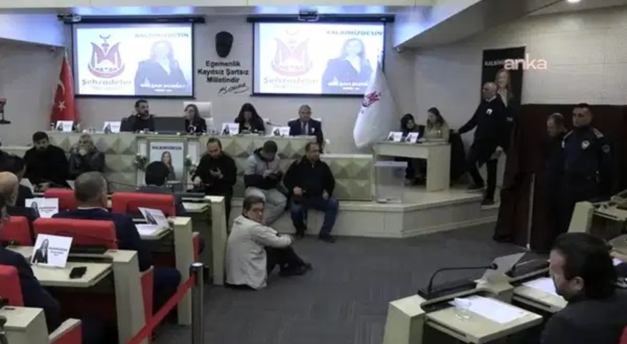 Şehzadeler Belediyesi'nde yeni başkan seçimi ikinci tura kaldı