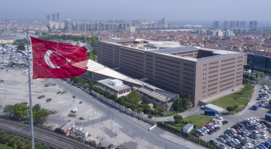 Bakırköy Adliyesi'nde tahliye vaadi skandalı: Polis memuruna 17 yıla kadar hapis istemi