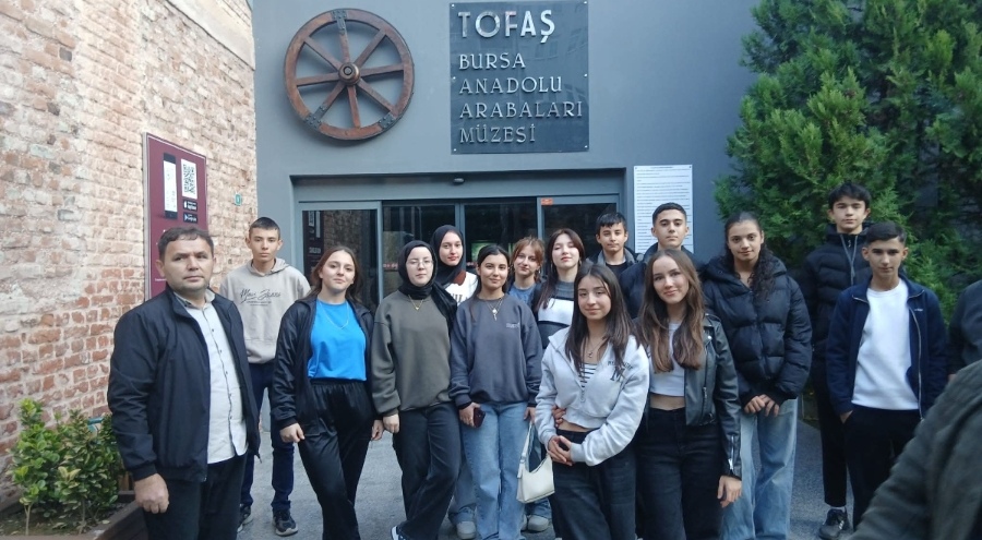 Bursa'da lise öğrencileri müze ve işletmeleri ziyaret etti