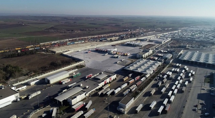 Kapıkule Gümrük Kapısı'nda ticari araç geçişinde tarihi rekor