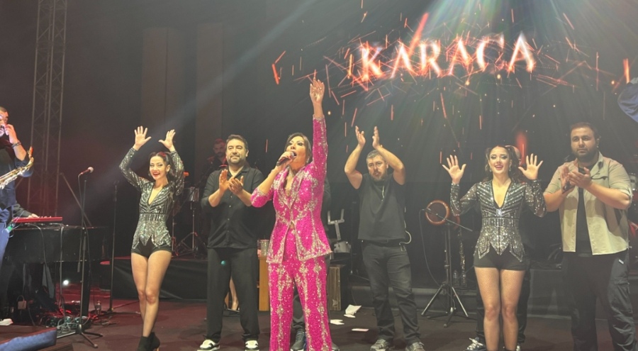 Işın Karaca'dan Bursa'da  'Yeni Yıla Merhaba' konseri