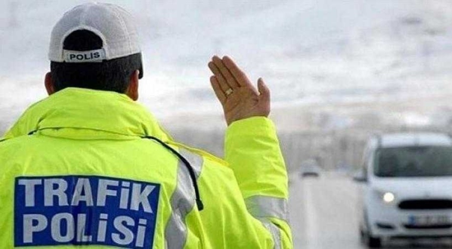 Hatay'da ehliyetsiz sürücüye 63 bin lira ceza