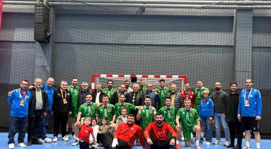 Nilüfer Belediyespor Hentbol Kulübü evinde farklı kazandı