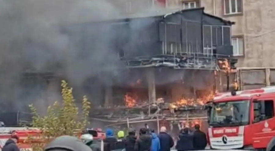 Pendik'te korkutan yangın