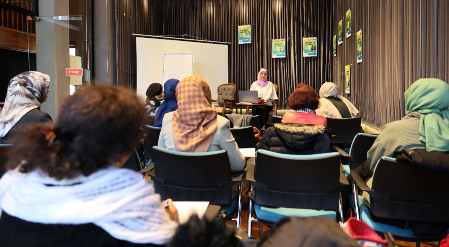 Osmangazi Belediyesi "Öykü Yazma Atölyesi" geleceğin yazarlarını yetiştiriyor