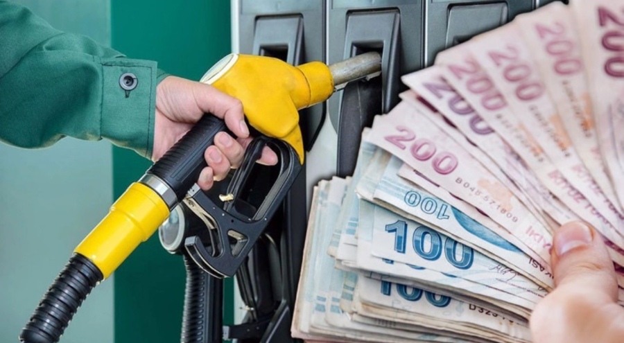 Akaryakıta çifte zam! Yeni yıl yeni fiyatlarla geliyor